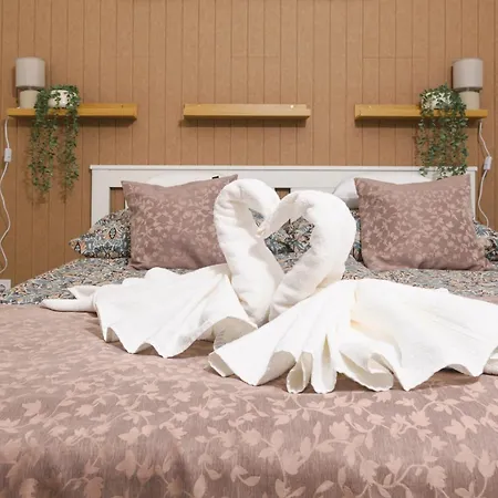 Apartment Majoros Garden *