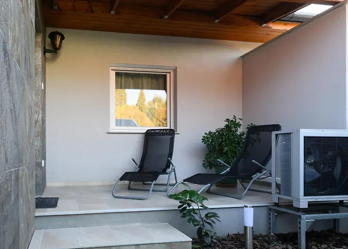 Apartment Majoros Garden *