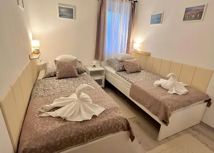 Majoros Garden Apartment *